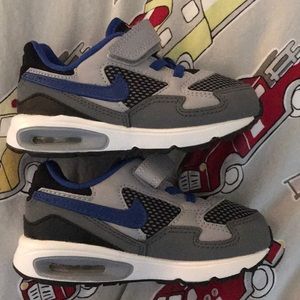 Brand new without tags boys Nike air max